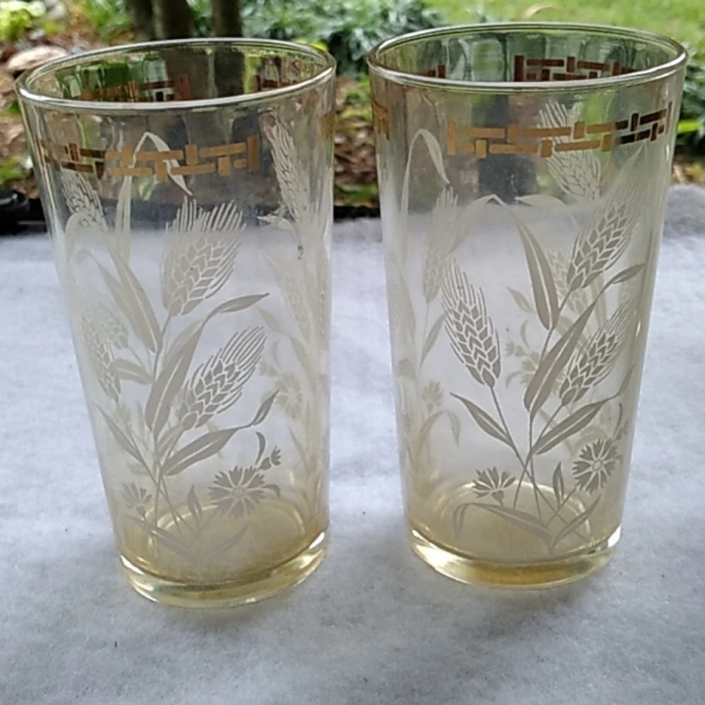 Vintage MCM wheat gold trim drinking tea glasses farmhouse shabby chic boho